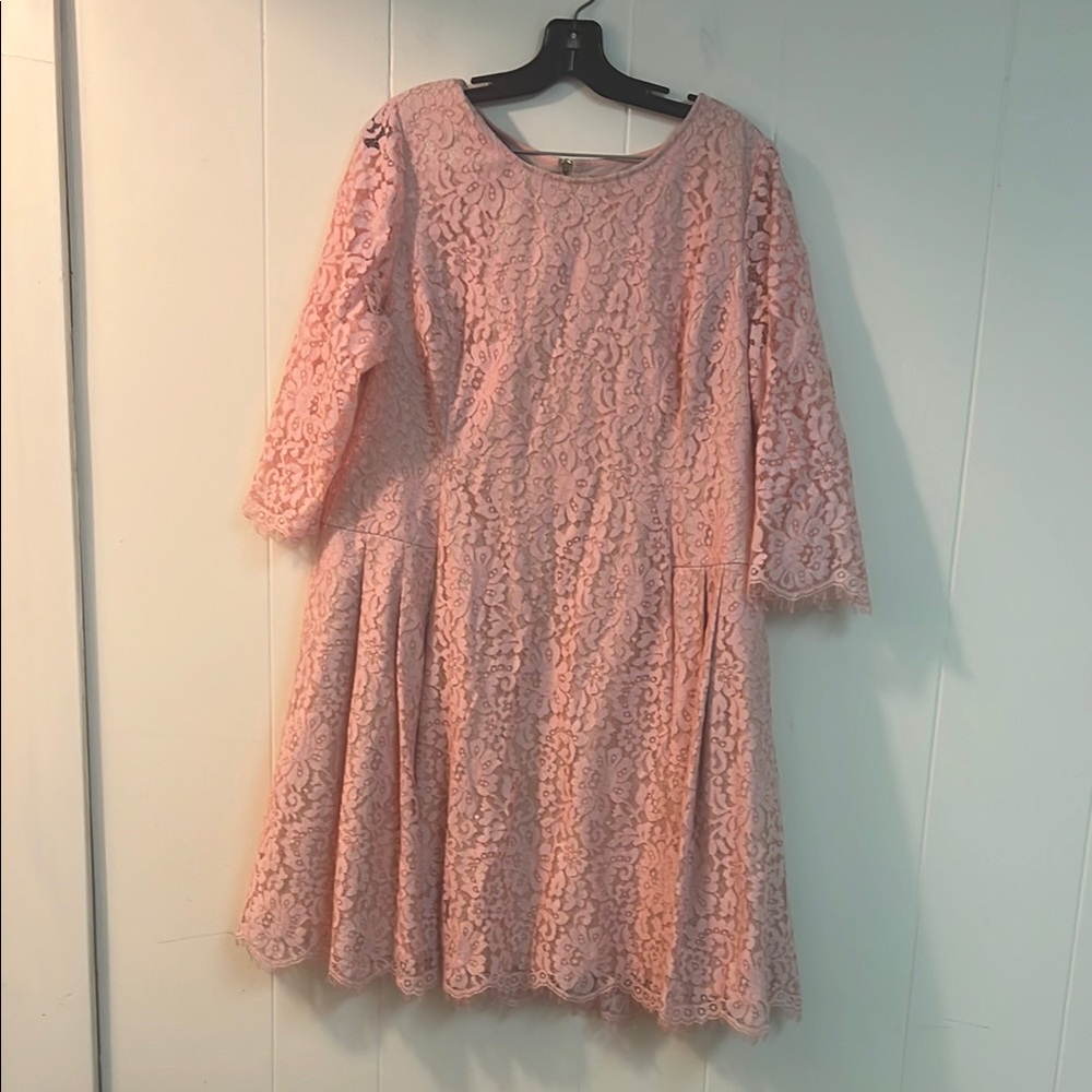 Eliza J Pink A-Line Cocktail Dress with Scoop Neck